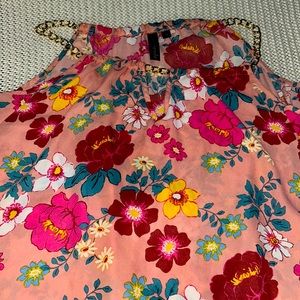 Floral off the shoulder cutouts with gold chain detail